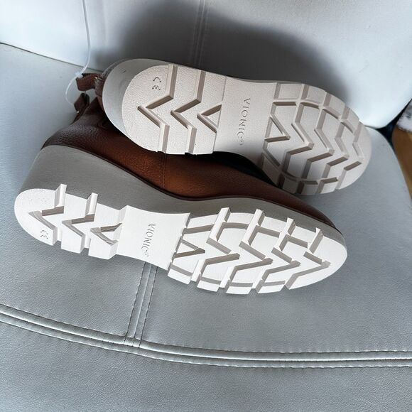 Vionic Aliso Wedge Chelsea Boots Women's Brown Leather Comfort Size 8 - Picture 6 of 6